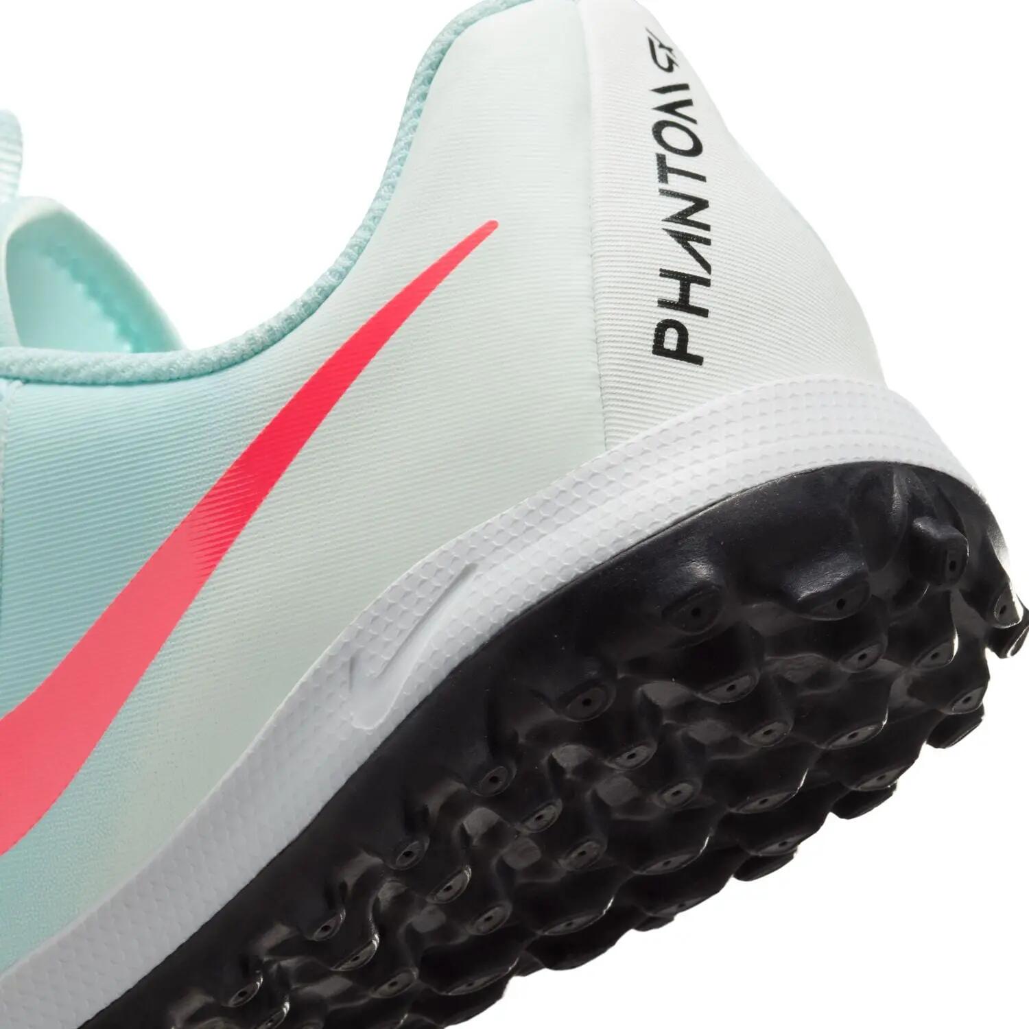 Buty piłkarskie Nike Phantom GX II Club TF Junior 4/10
