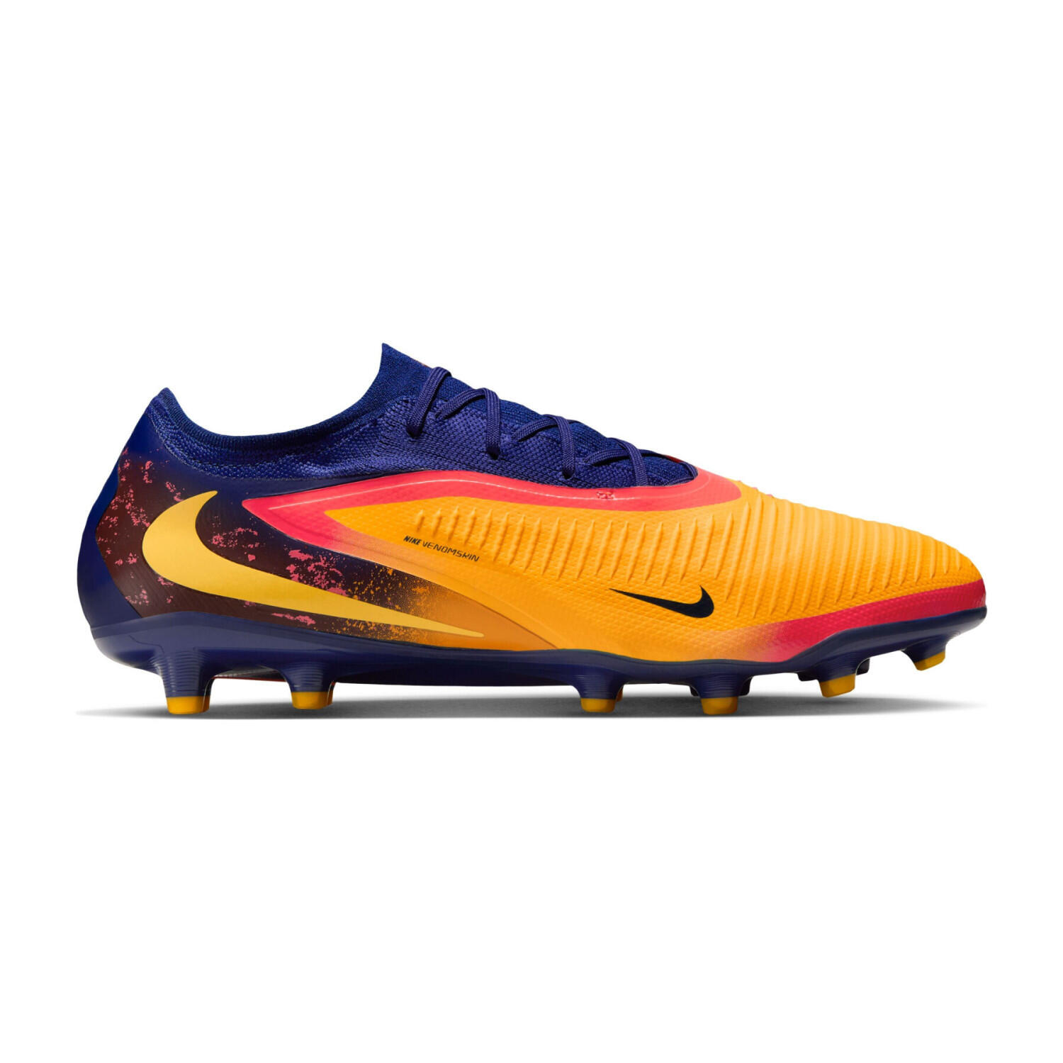 NIKE picture