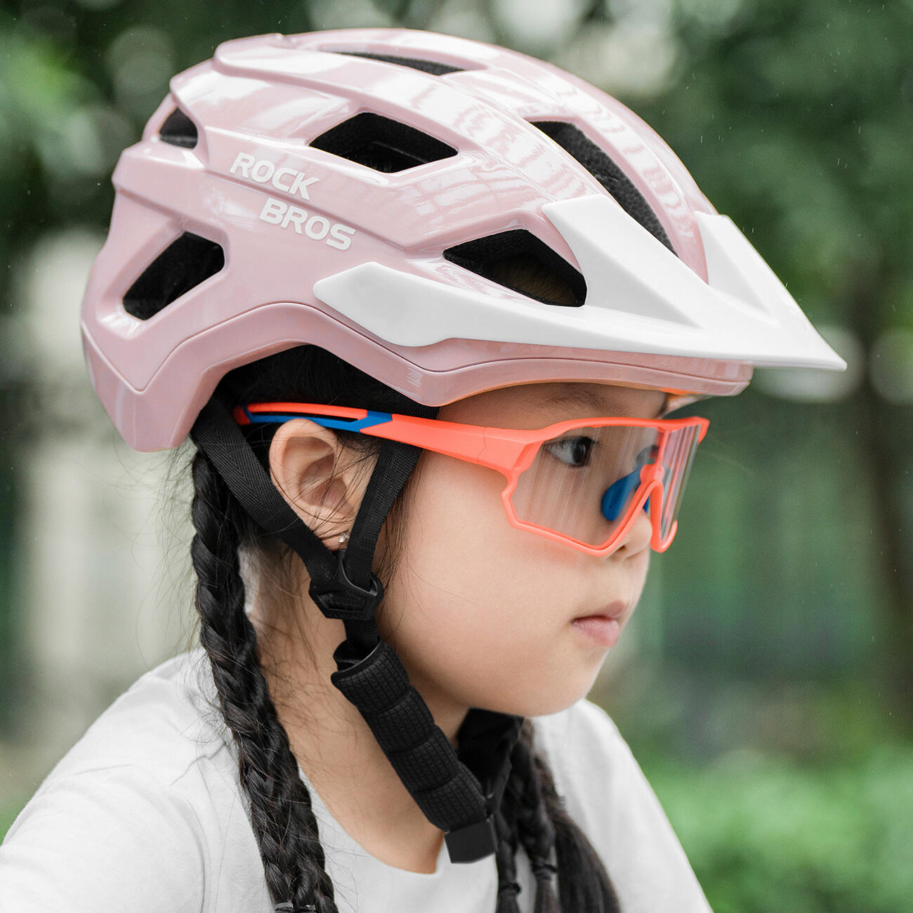 Casco da bicicletta Rockbros per giovani con visiera rimovibile 3/7