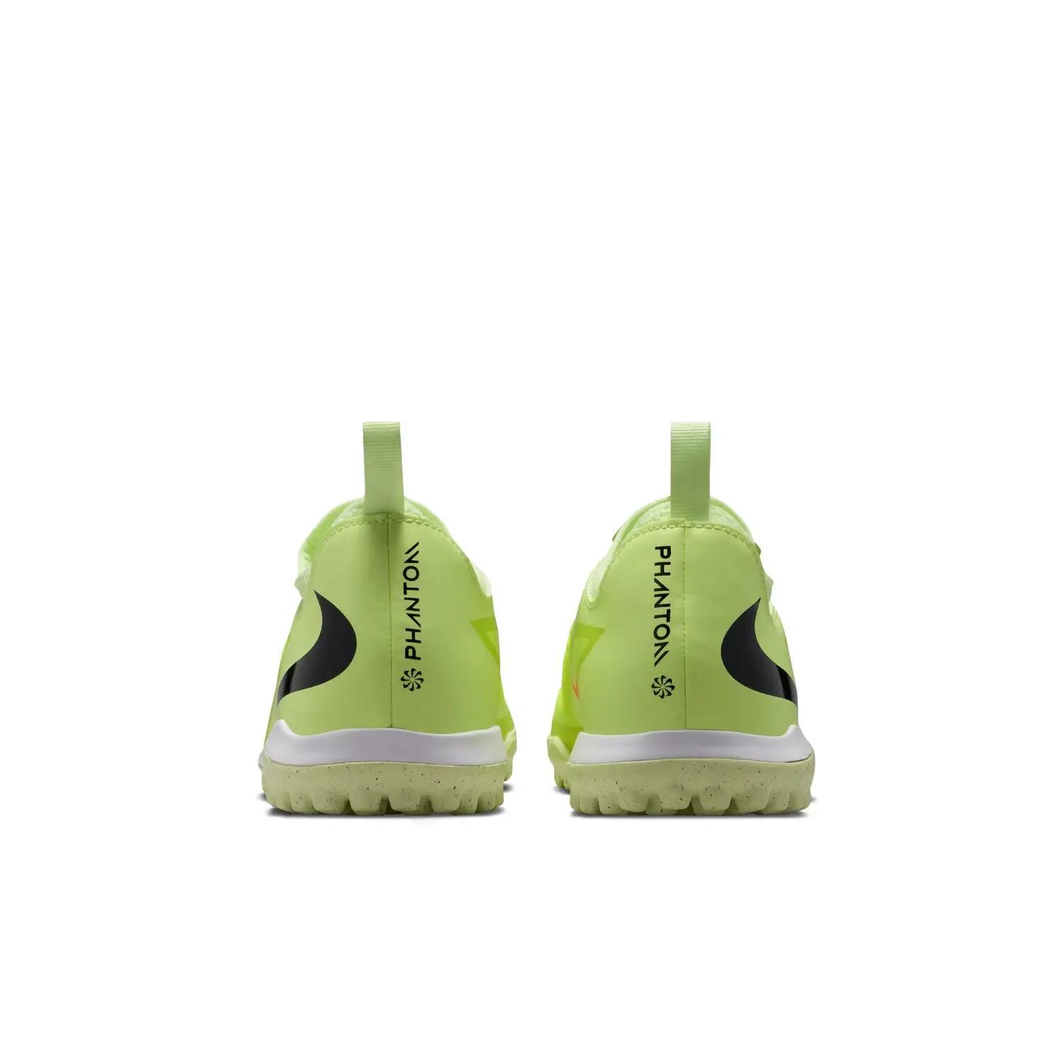 Gyermek futballcipő Nike JR Phantom 6 Low Academy TF 5/10