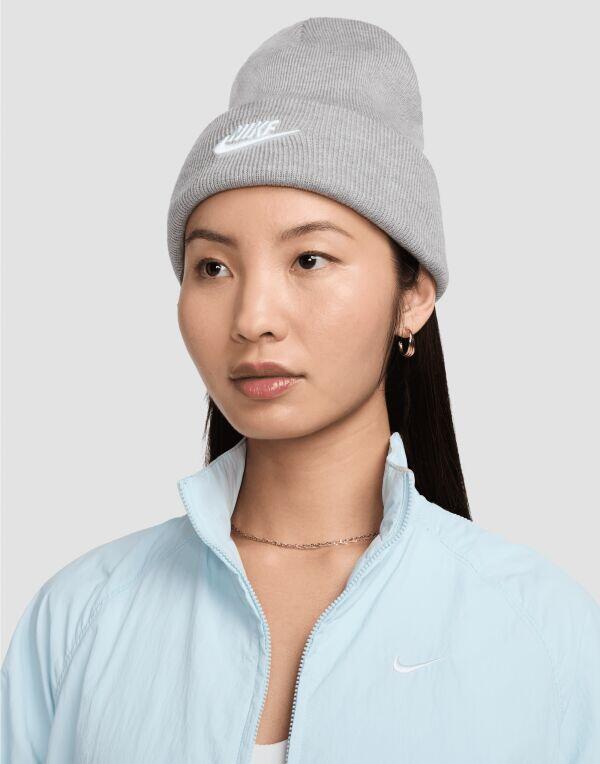 NIKE Zimní čepice Peak Futura