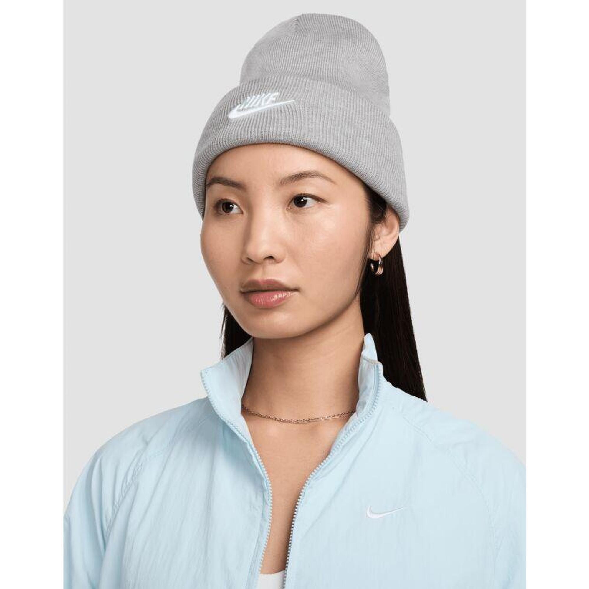 NIKE Zimní čepice Peak Futura