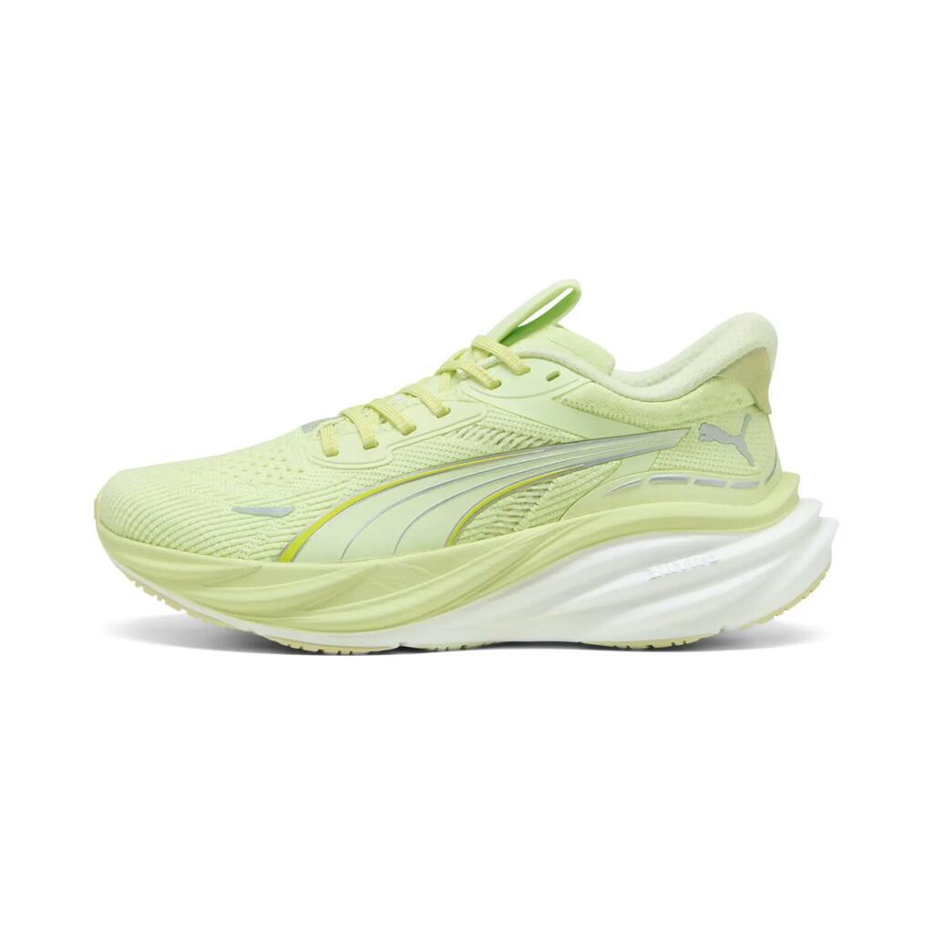 Women's running shoes Puma Magnify Nitro 3
