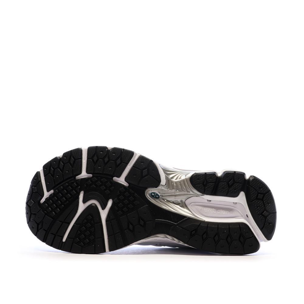 New Balance 2002 Helle Graue Damen Sneaker 5/7