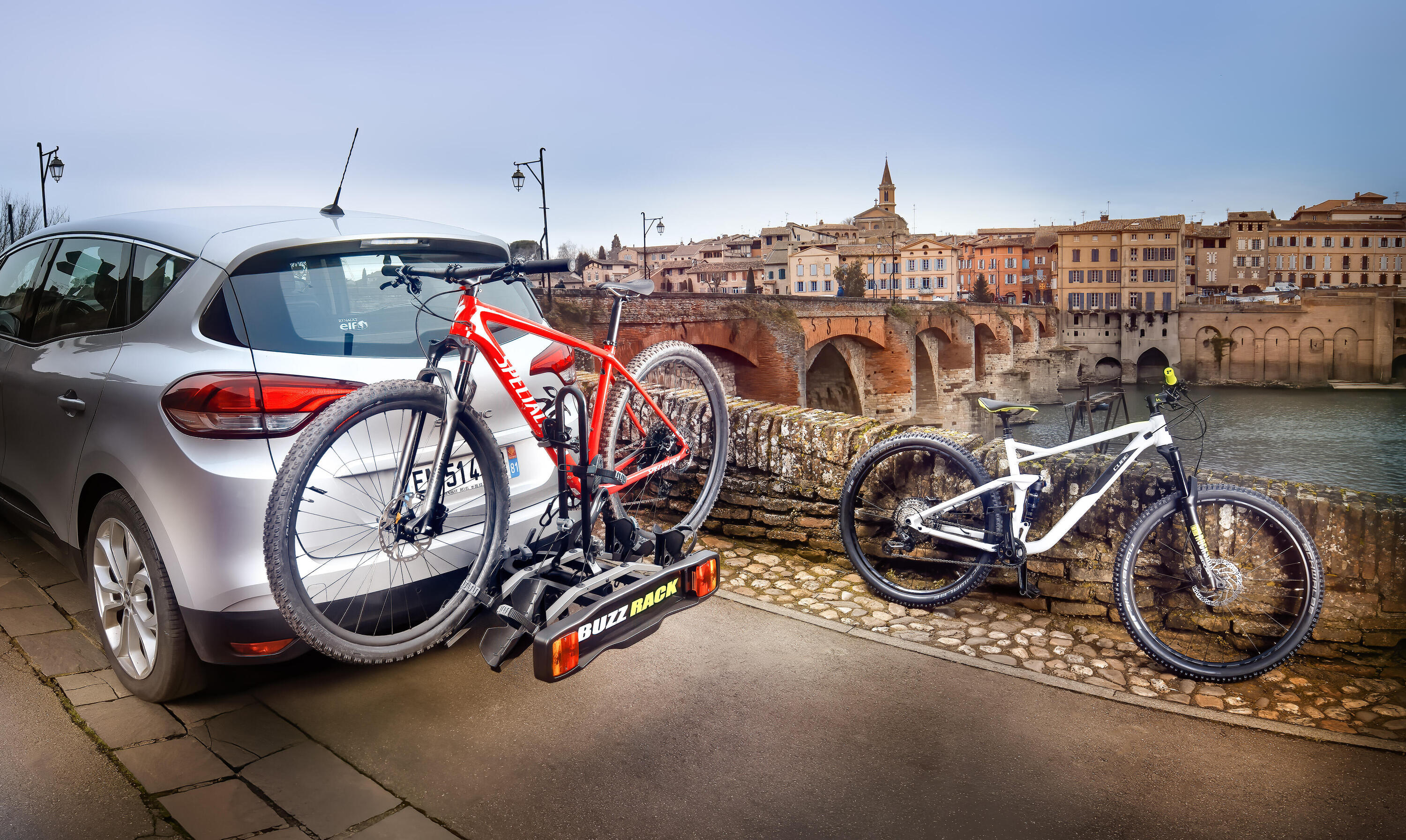 Buzzracer 2 Nosič kol na tažné zařízení – platforma pro 2 kola 3/7