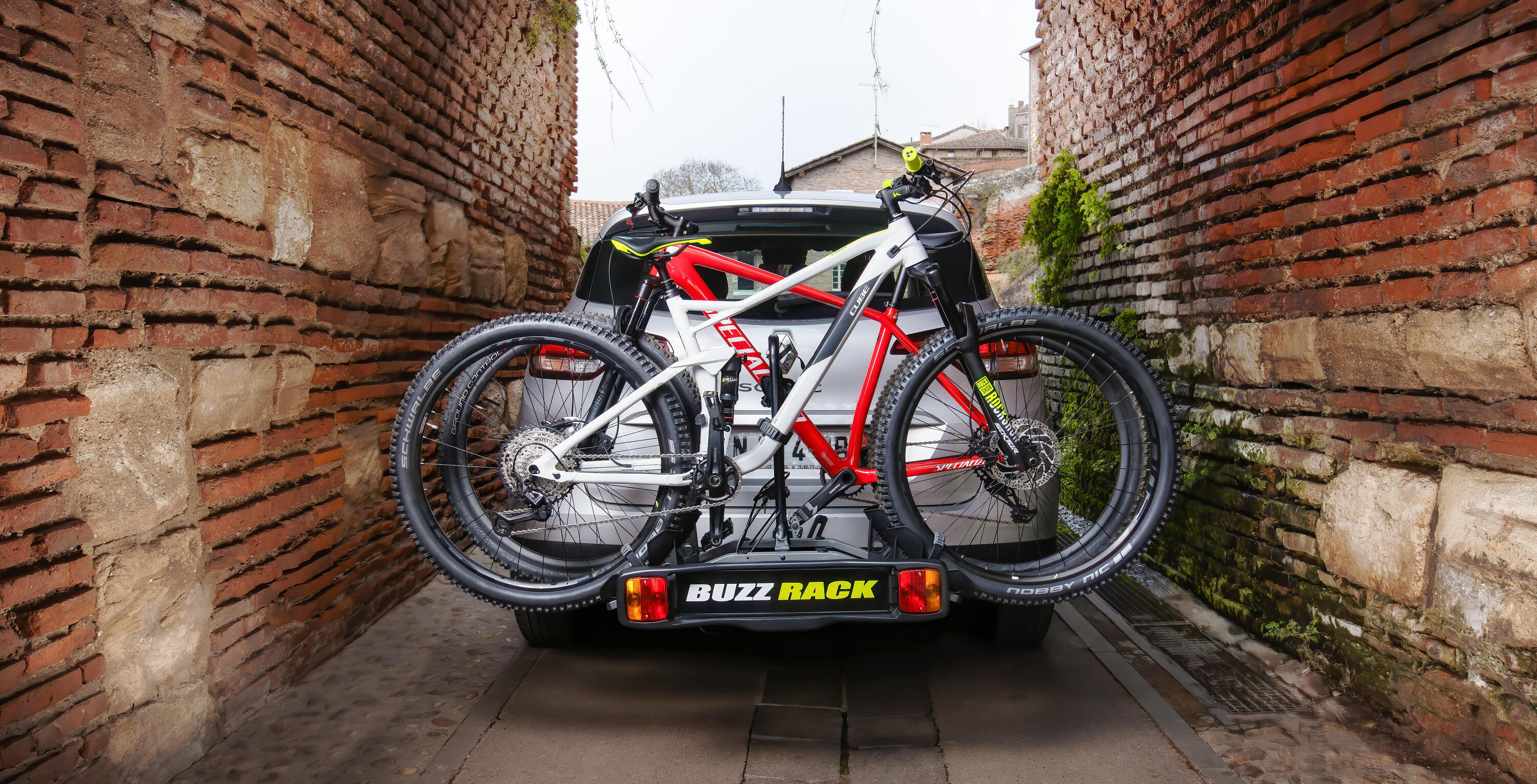 Buzzracer 2 Nosič kol na tažné zařízení – platforma pro 2 kola 4/7