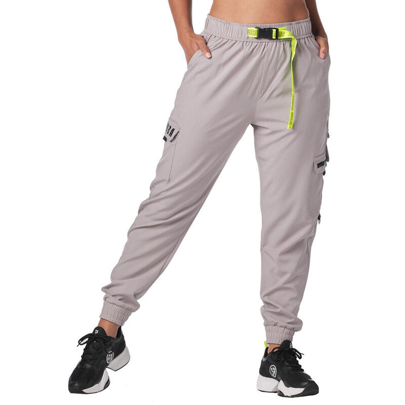 Spodnie dresowe fitness w typie bojówek, o kroju joggerów Zumba