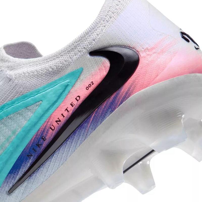Ghete fotbal Nike United Phantom 6 Low Elite FG