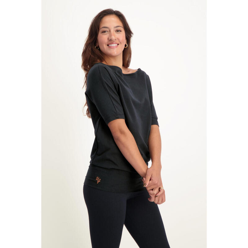 Tunique de yoga long et confortable avec ceinture. Coton organique - Noir