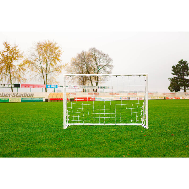 Ein Paar Fußballtore 1,8 x 1,2 m - Ideal für Familienspiele im Garten.