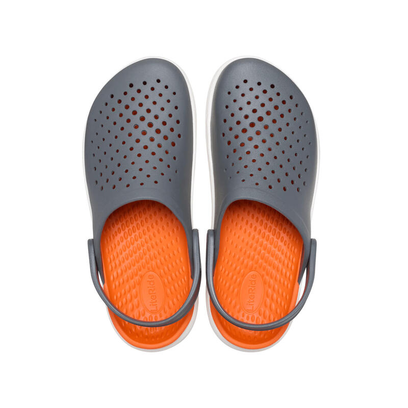 Papuci de tip crocs casual 2099640da pentru vară grafiți bărbătești