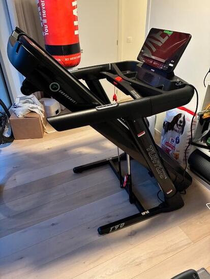 Entre Particuliers - Tapis de course Tunturi endurance T90