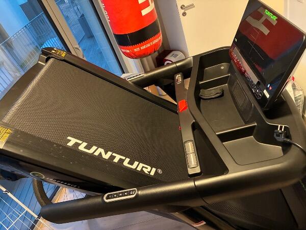 Tussen Particulieren - Loopband Tunturi endurance T90 3/4