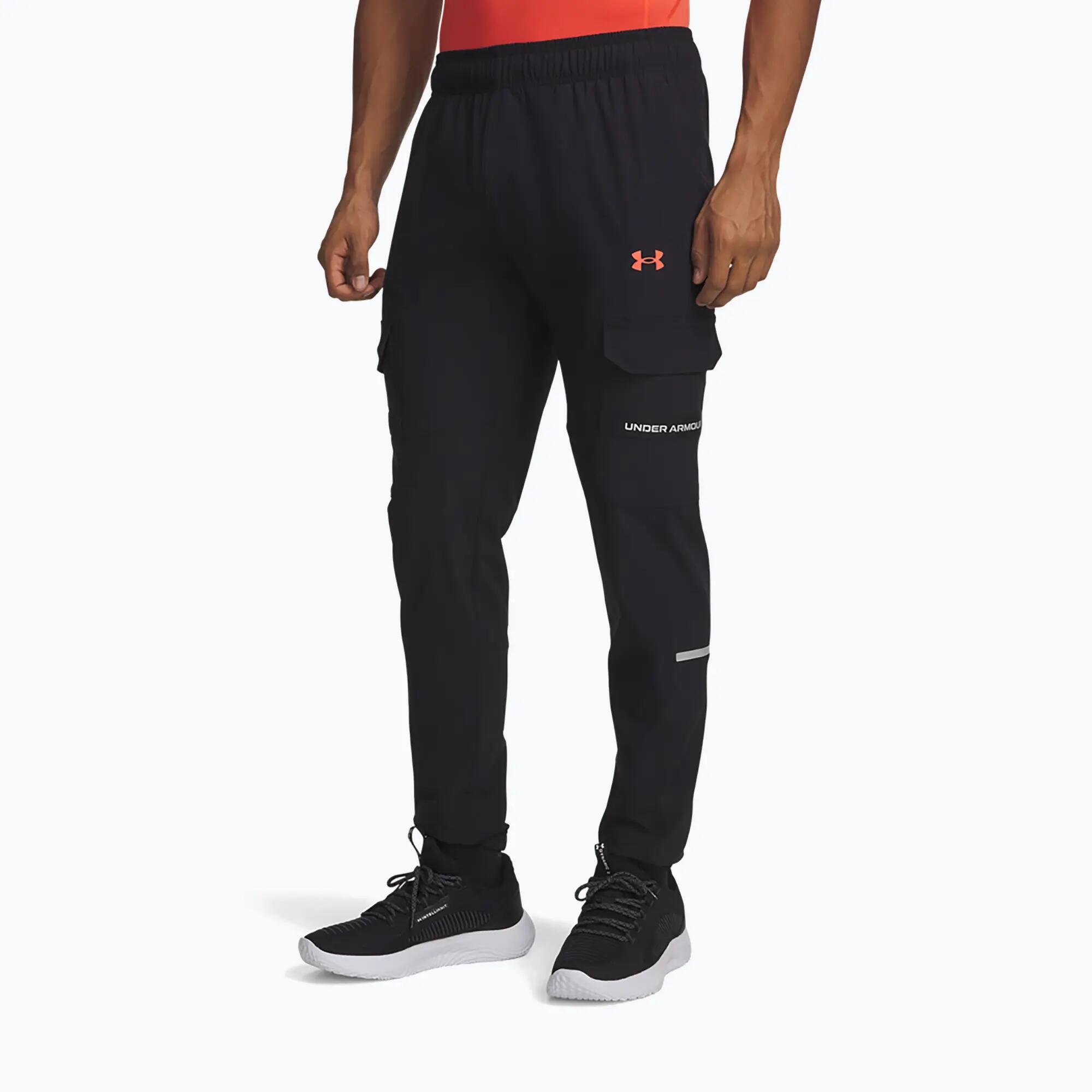 UNDER ARMOUR picture