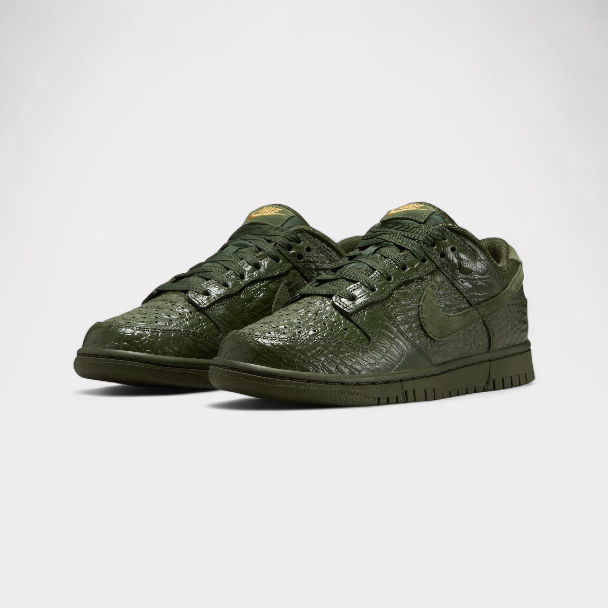 Nike Dunk Low - Green Crocodile 2/6