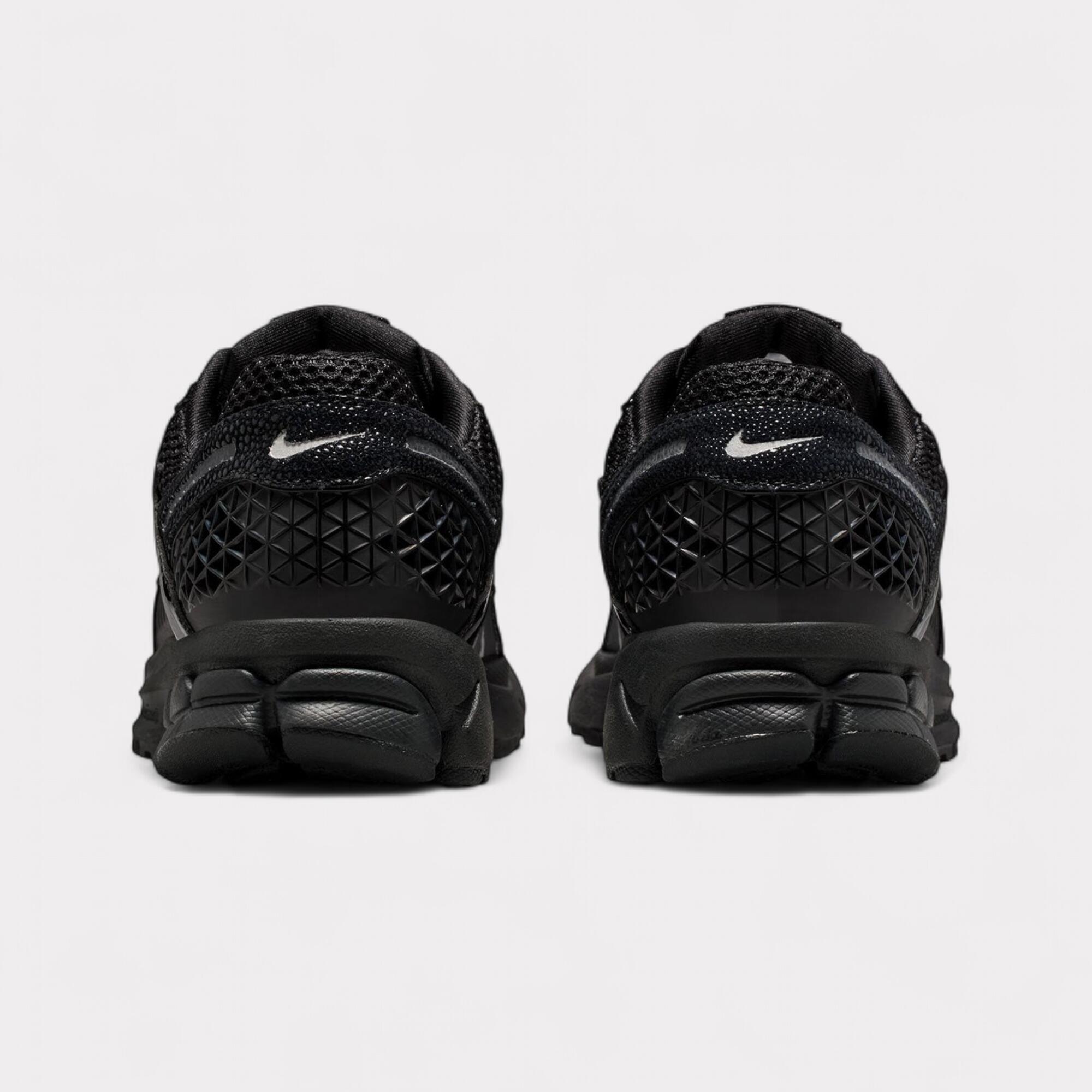 Nike Zoom Vomero 5 - Black Patent 4/7
