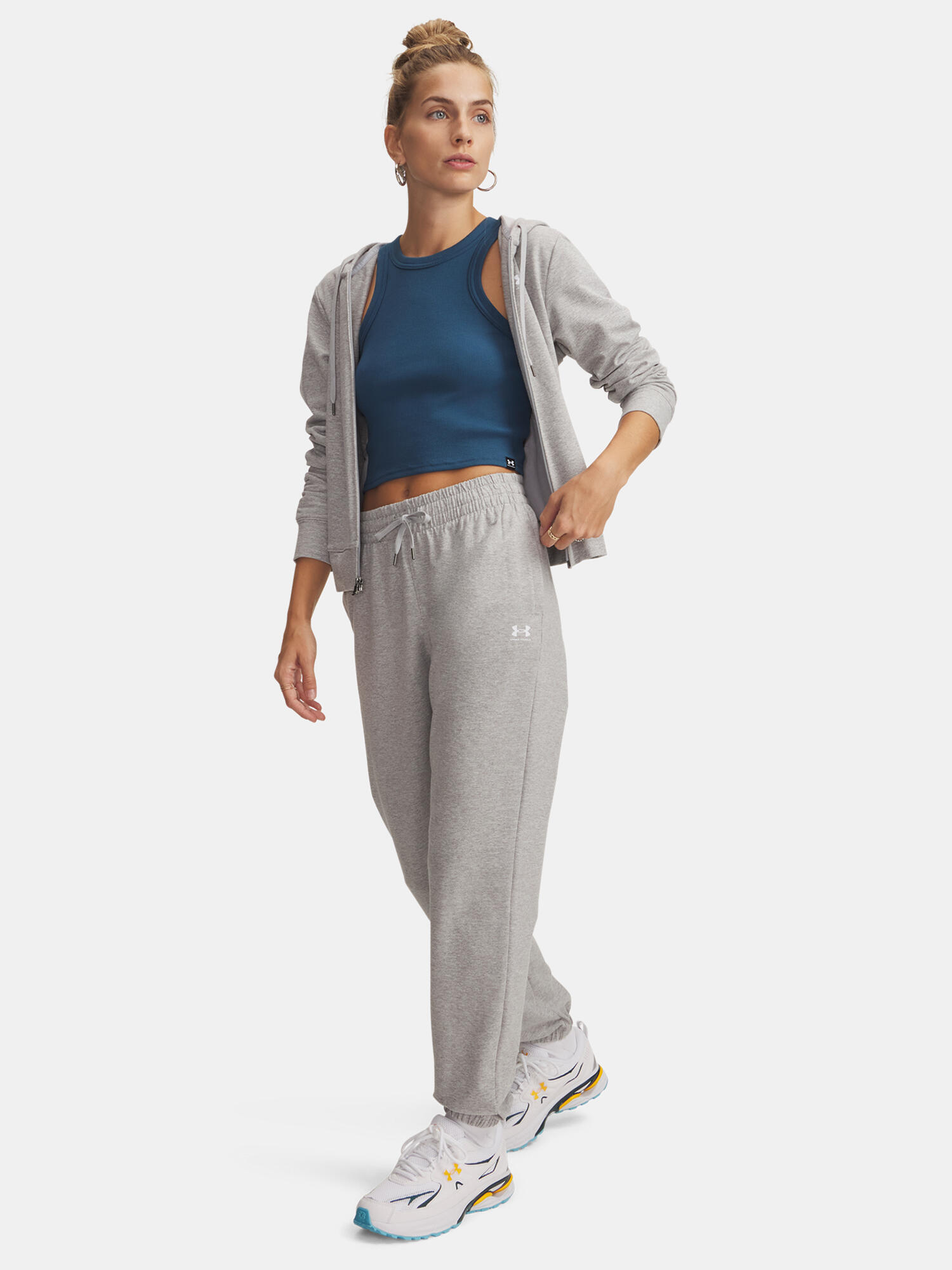 Spodnie damskie Under Armour Sport Terry Jogger 3/4