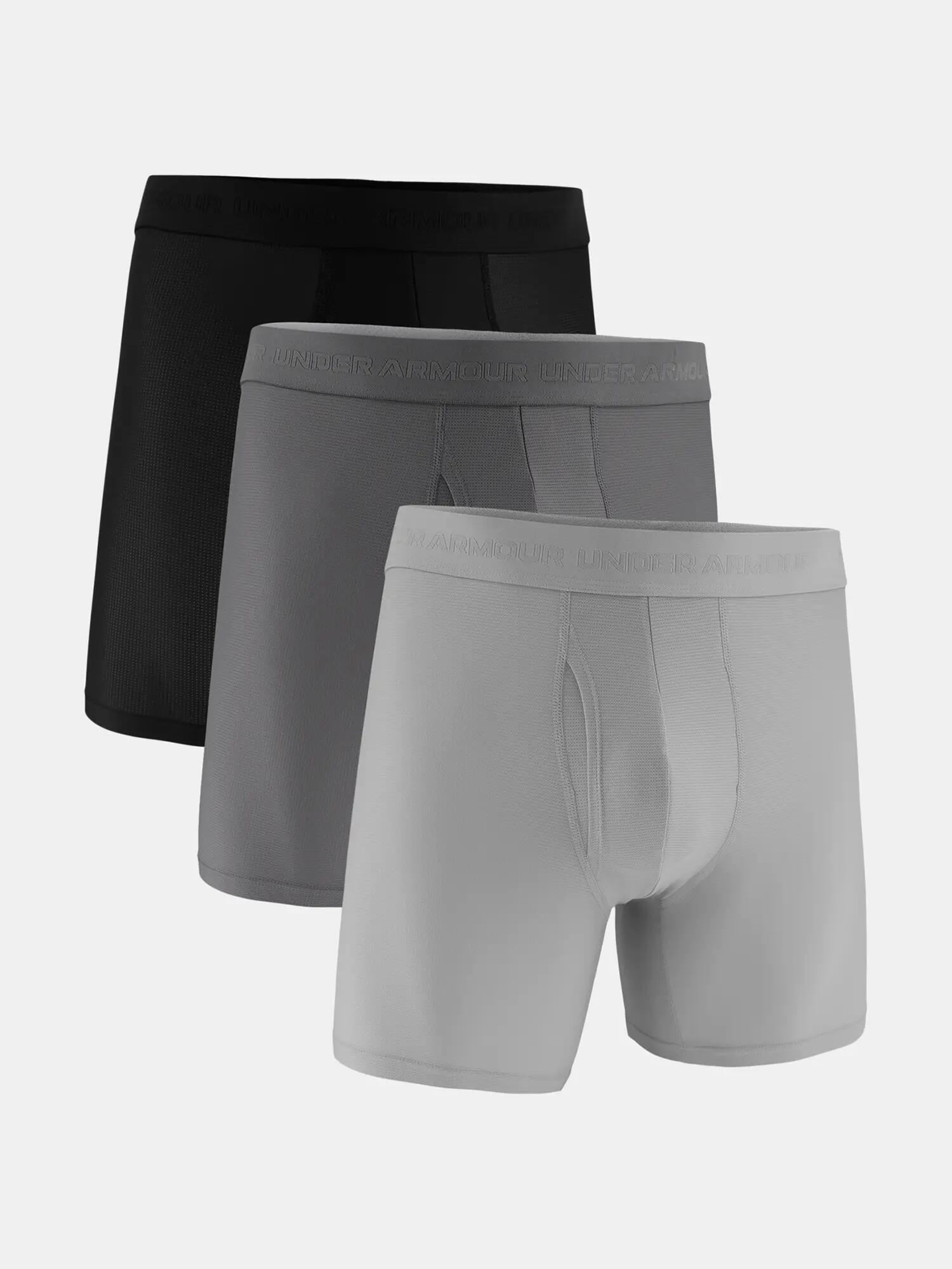 UNDER ARMOUR picture