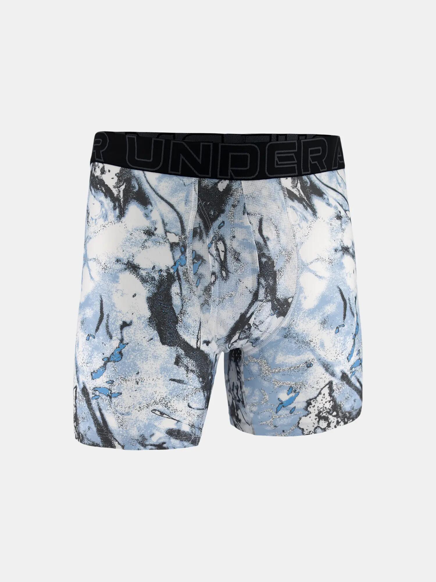 UNDER ARMOUR picture
