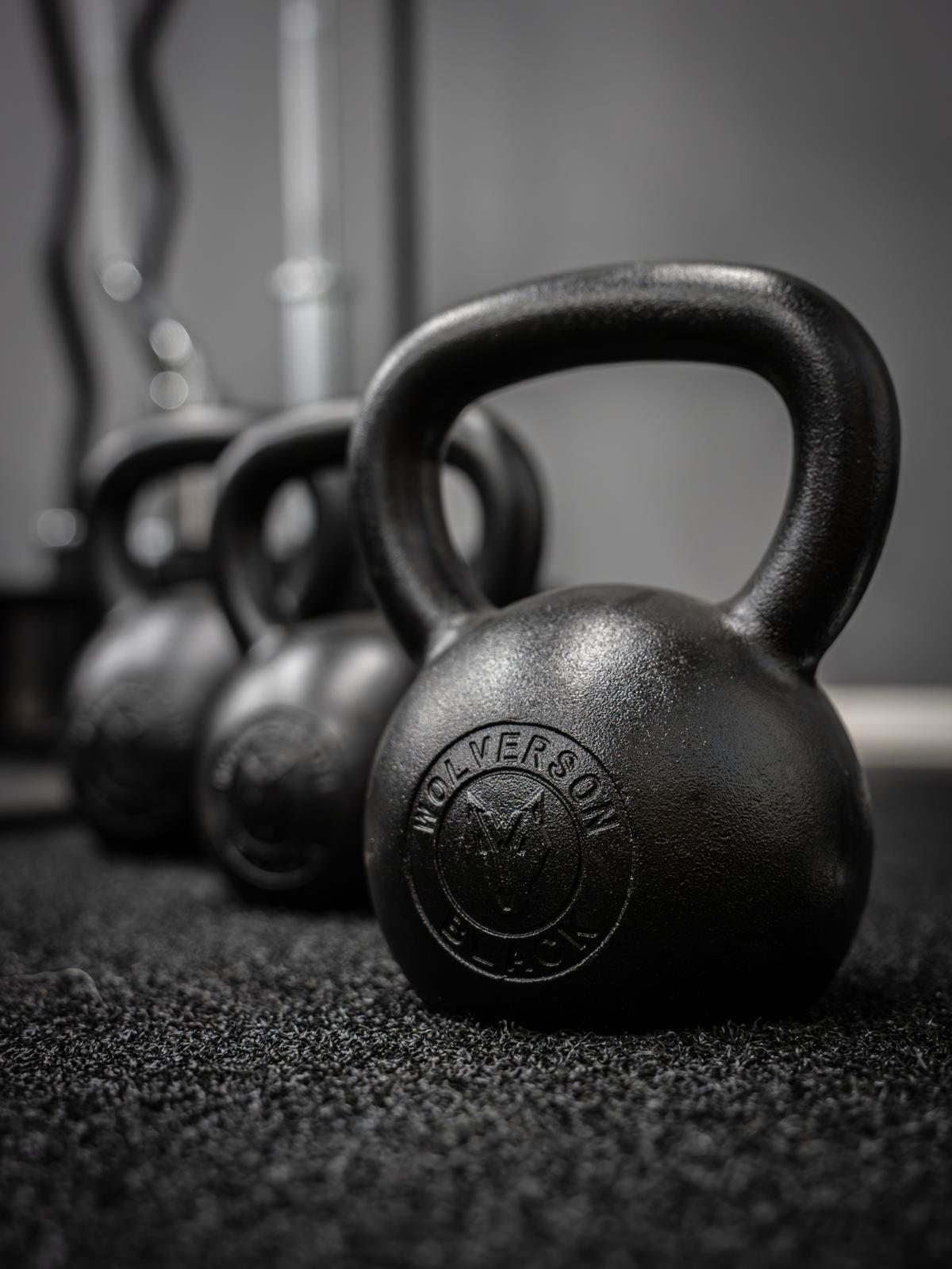 Wolverson Fitness Black Series Kettlebell 14kg 5/6
