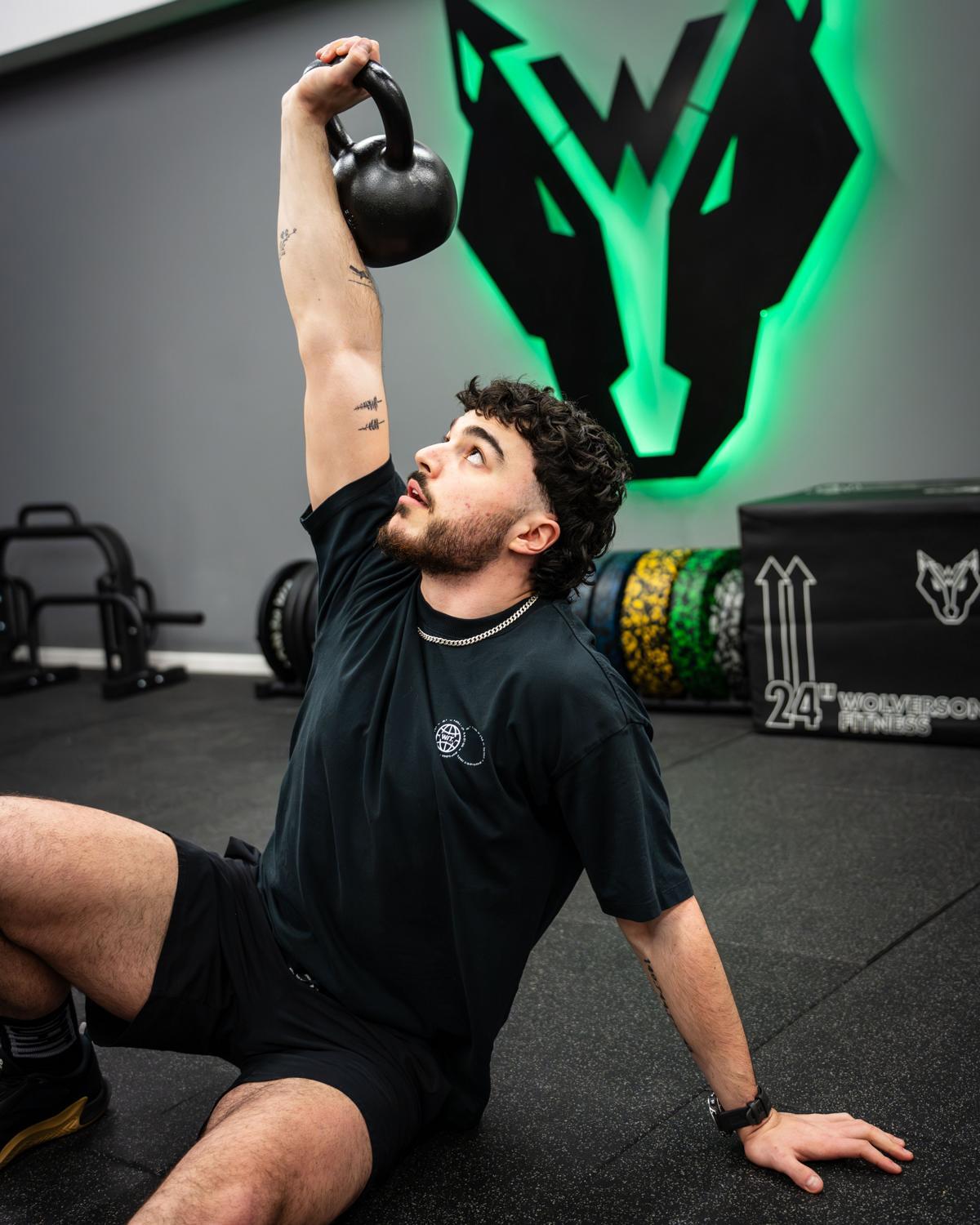 Wolverson Fitness Black Series Kettlebell 14kg 3/6