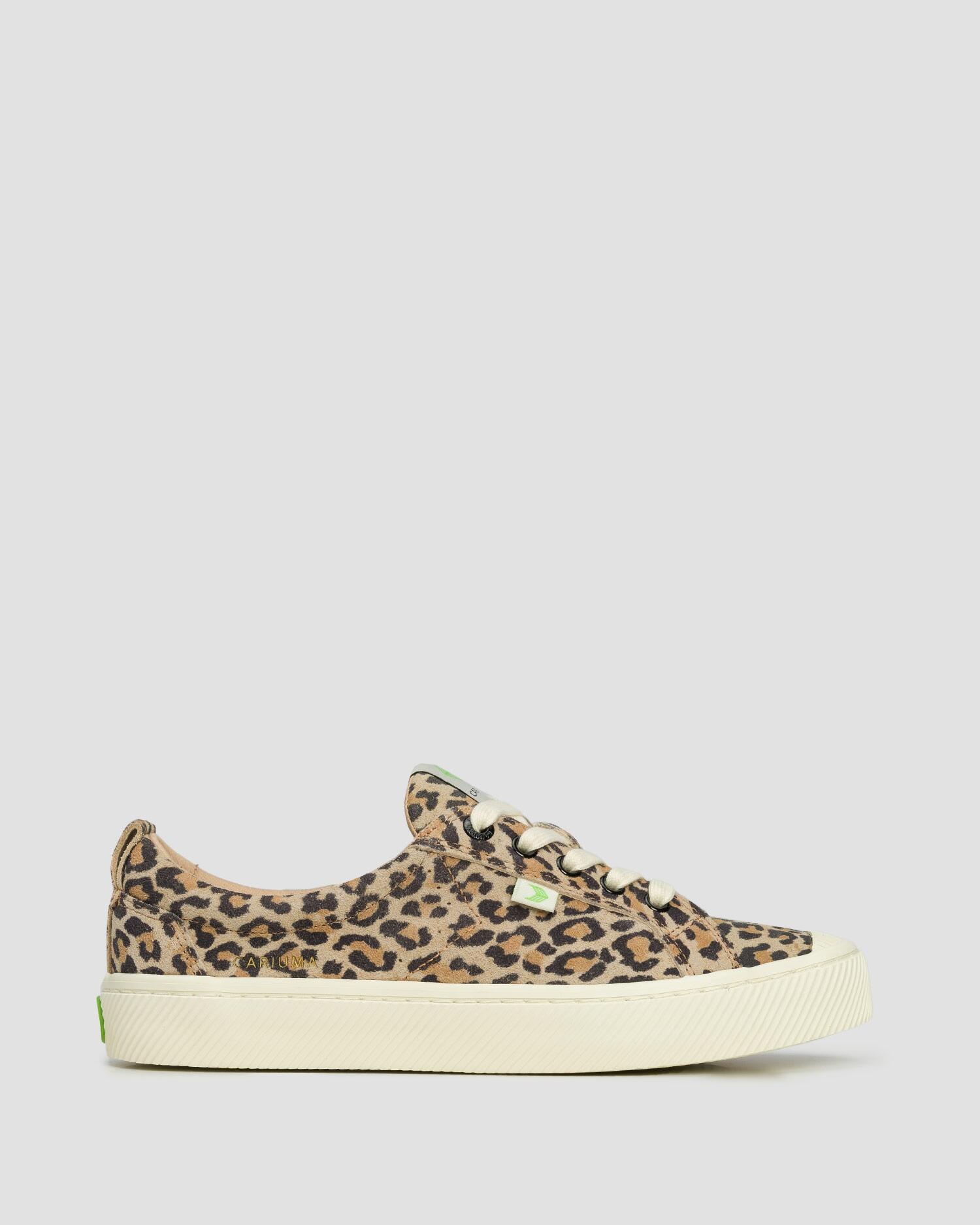 Buty sportowe damskie Cariuma OCA Low Leopard Print Suede