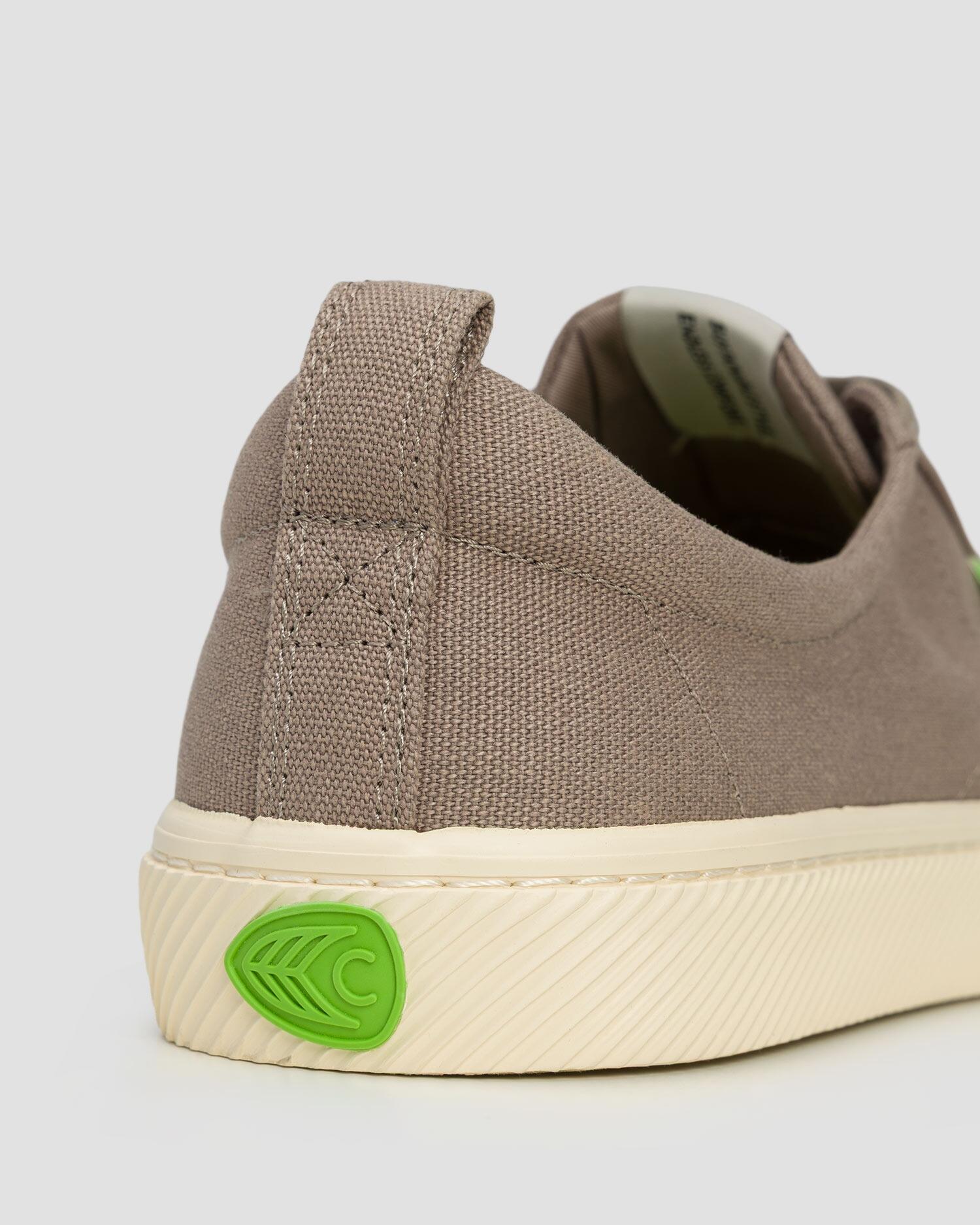 Tenisówki Cariuma OCA Low Mystic Grey Canvas Unisex 7/7