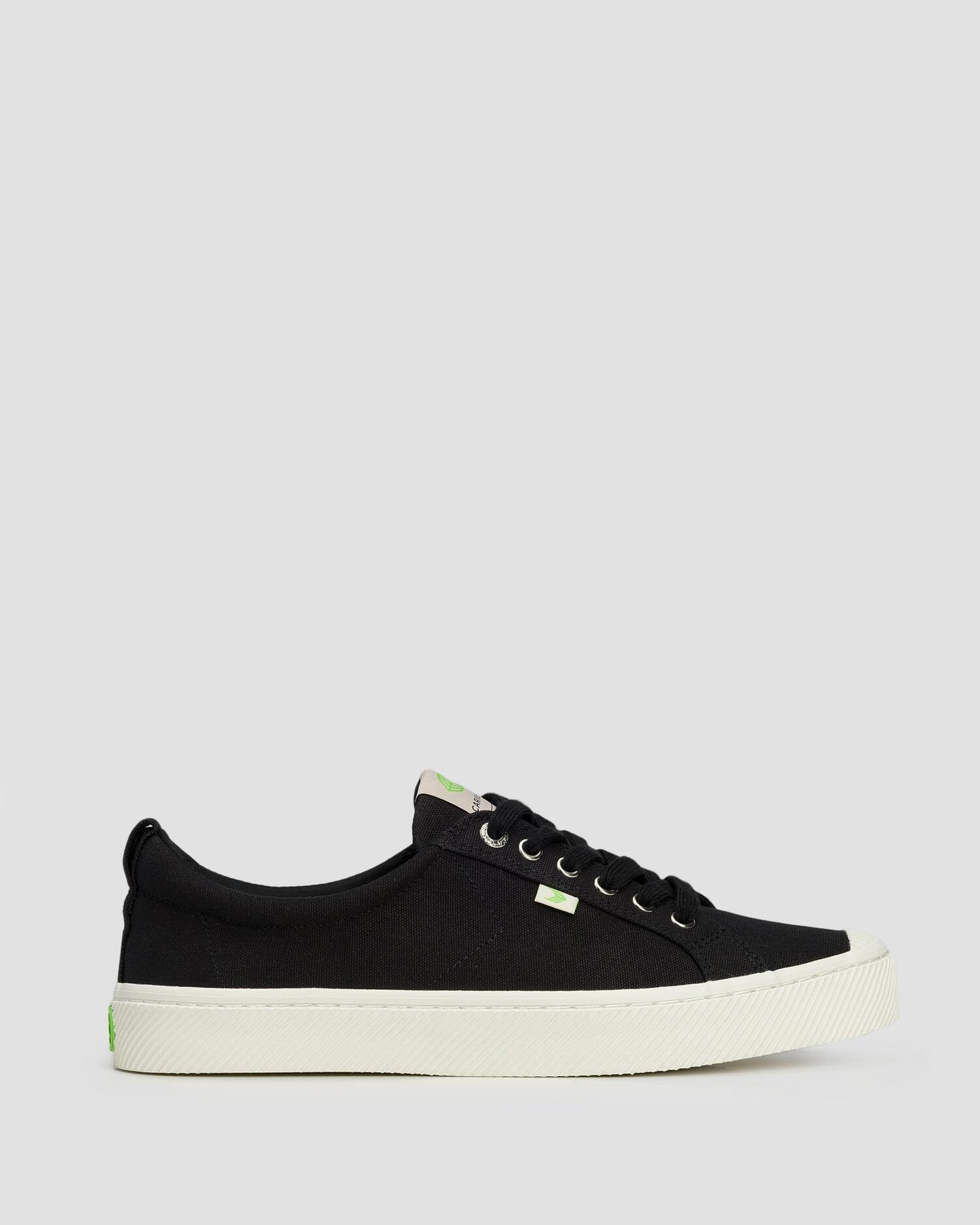 Buty sportowe Cariuma OCA Low Black Canvas Unisex