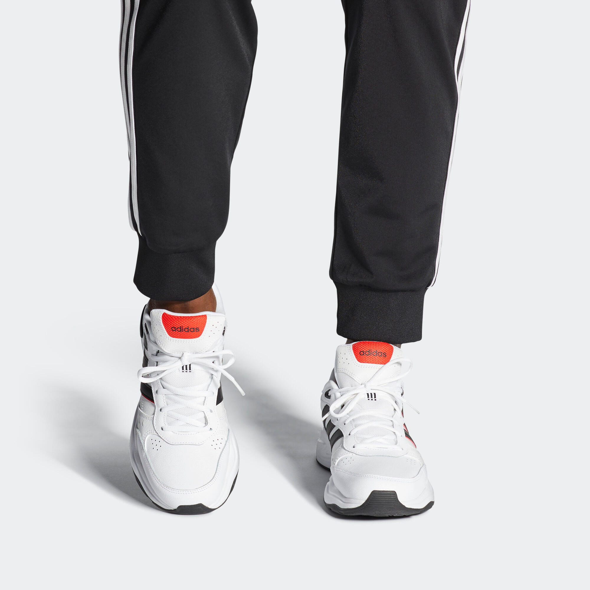 Chaussure Strutter 3/6