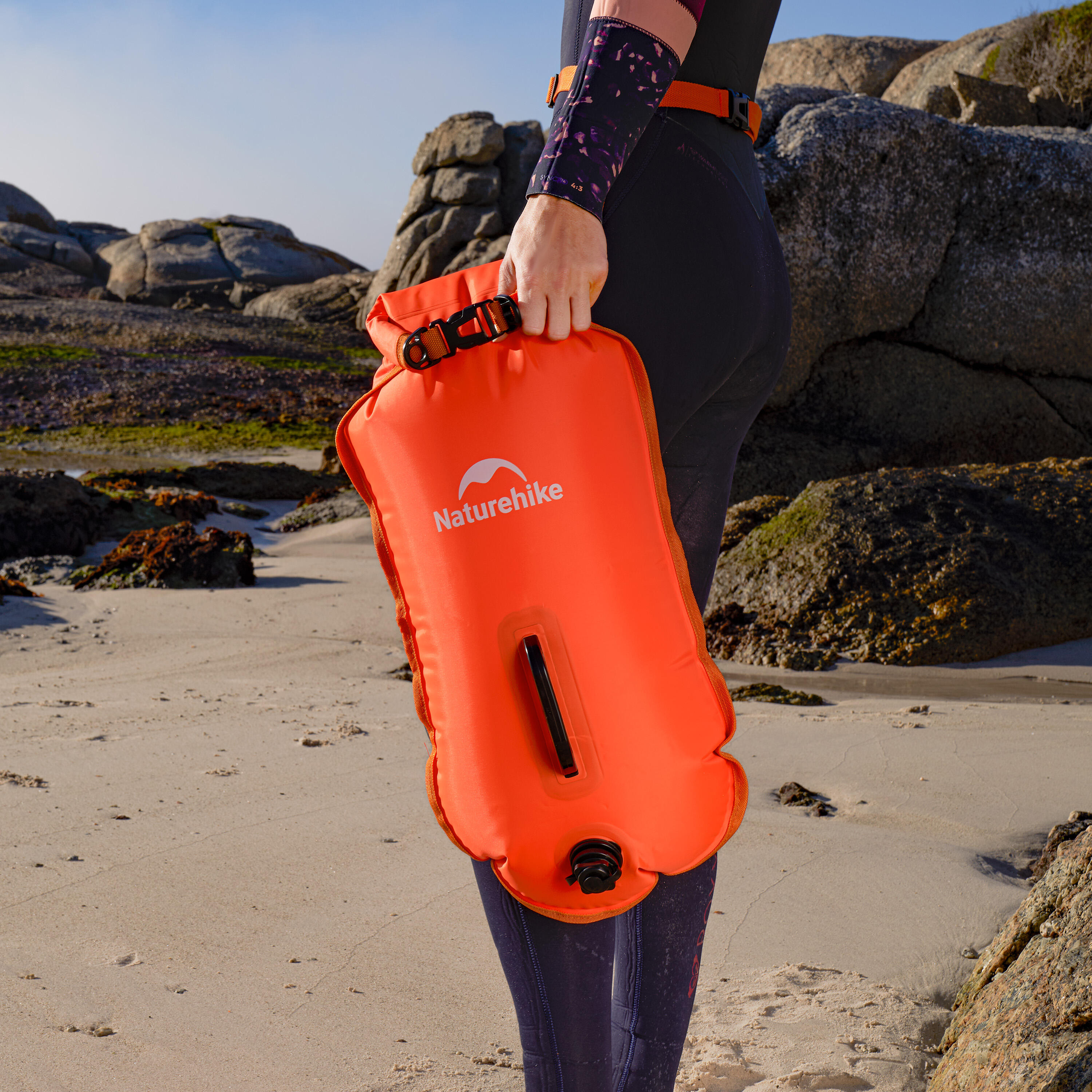 Naturehike inflatable waterproof bag 18 l 3/7
