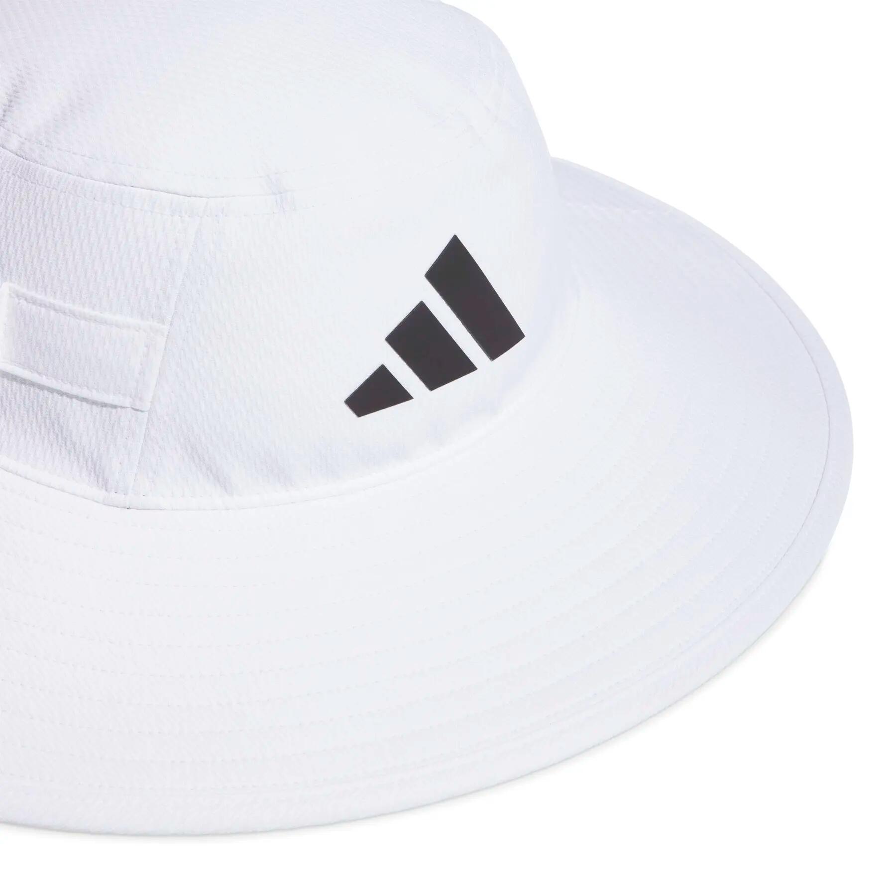 Wide-brimmed bob adidas 3/4