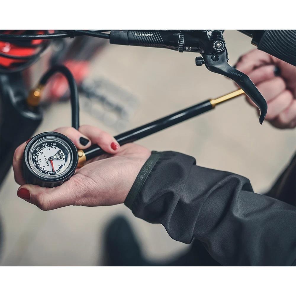 Pompe HP Suspension Lezyne Shock Drive (Max 400 psi / 27.5 bar) Noir 2/6