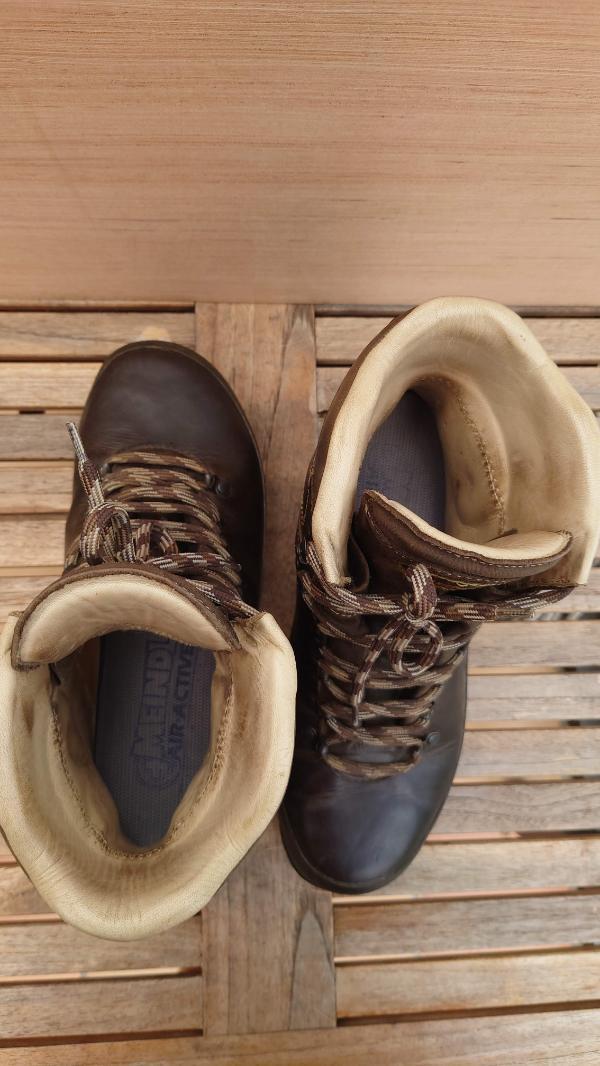 Entre Particuliers - chaussure de montagne 2/4