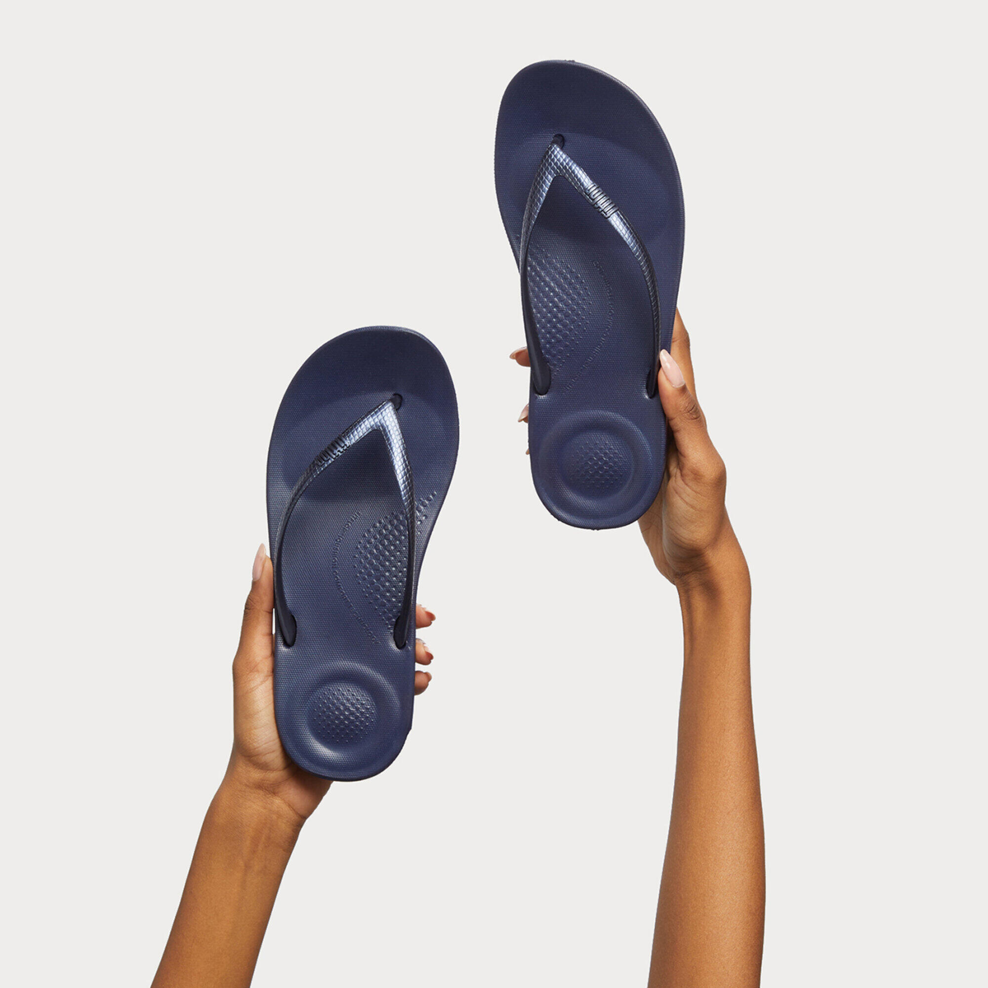 Flip-Flops für Frauen FitFlop Iqushion Ergonomic TPU 5/7