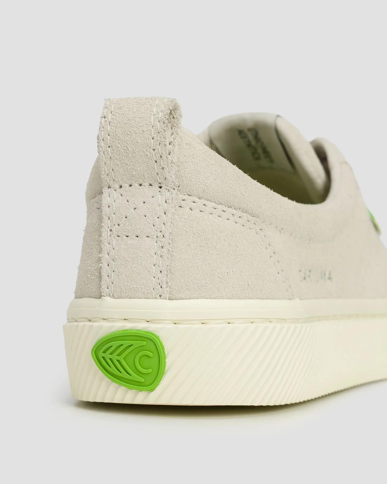 Trampki zamszowe damskie Cariuma OCA Low Vintage White Suede 7/7