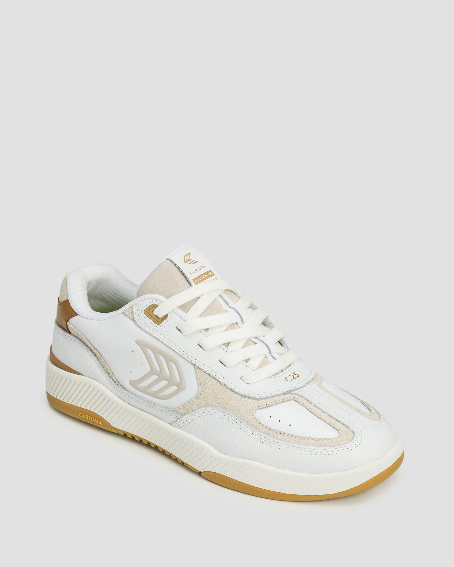 Buty sportowe Cariuma Skategoat C25 White Leather Silver Cloud Logo Camel