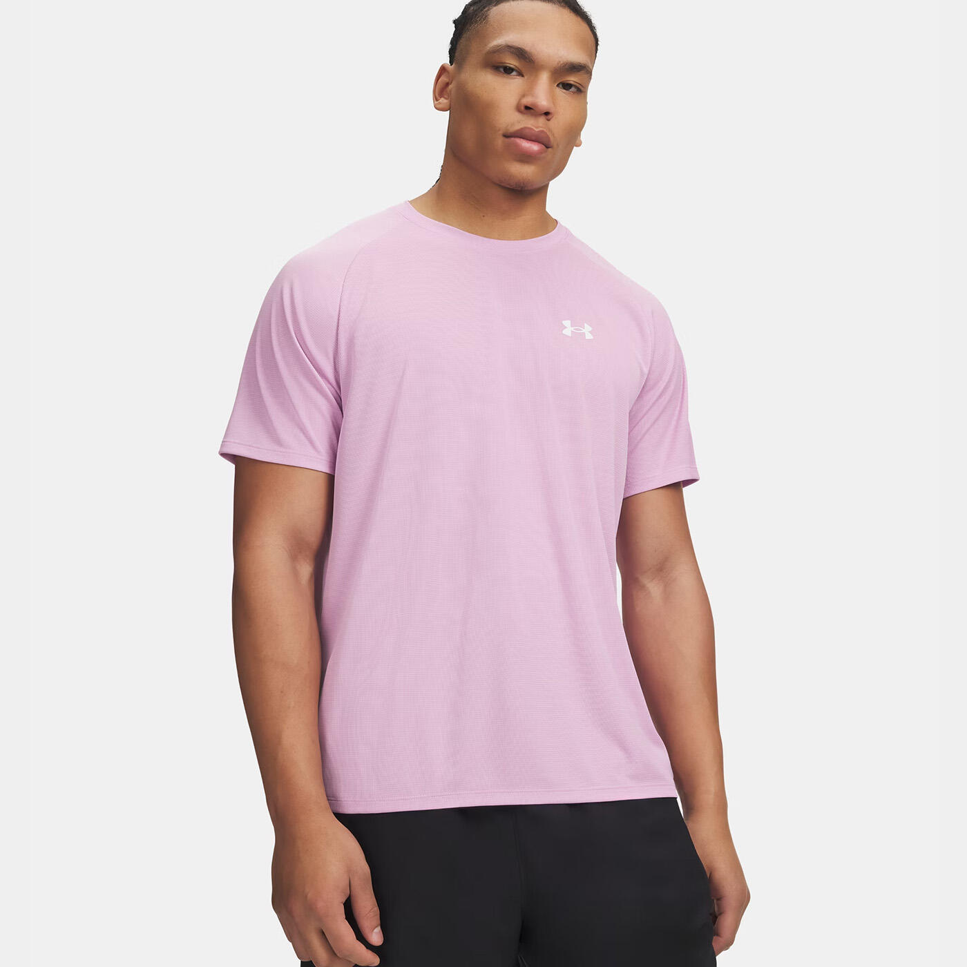 UNDER ARMOUR picture