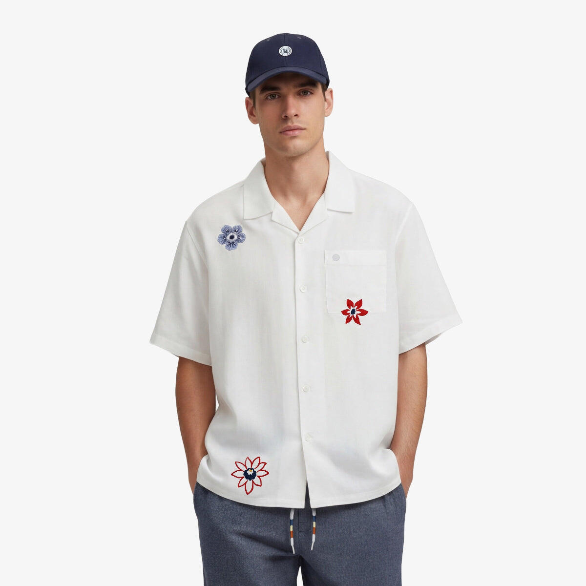 Camisa de manga corta con flores bordadas de lino y algodón blanco 2/6