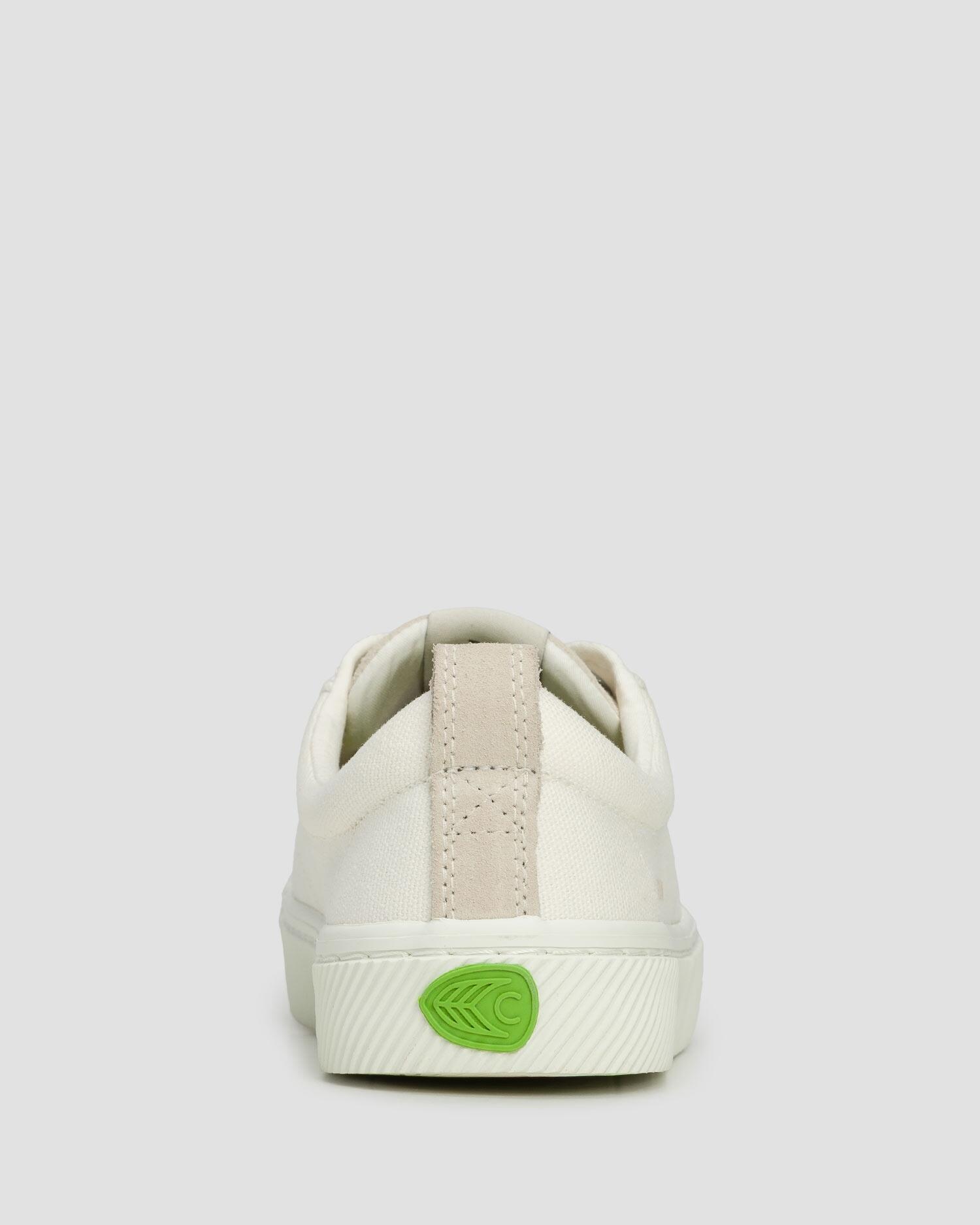 Sneakersy Cariuma OCA Low Off-White Canvas Suede 6/7