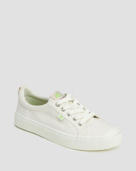 Tenisówki Cariuma OCA Low Off-White Canvas