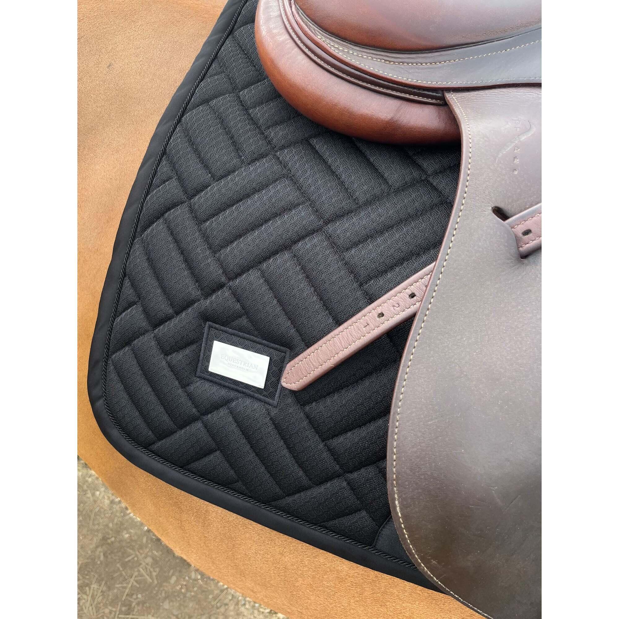 Zadeldoeken Equestrian Stockholm Modern Mesh 5/5
