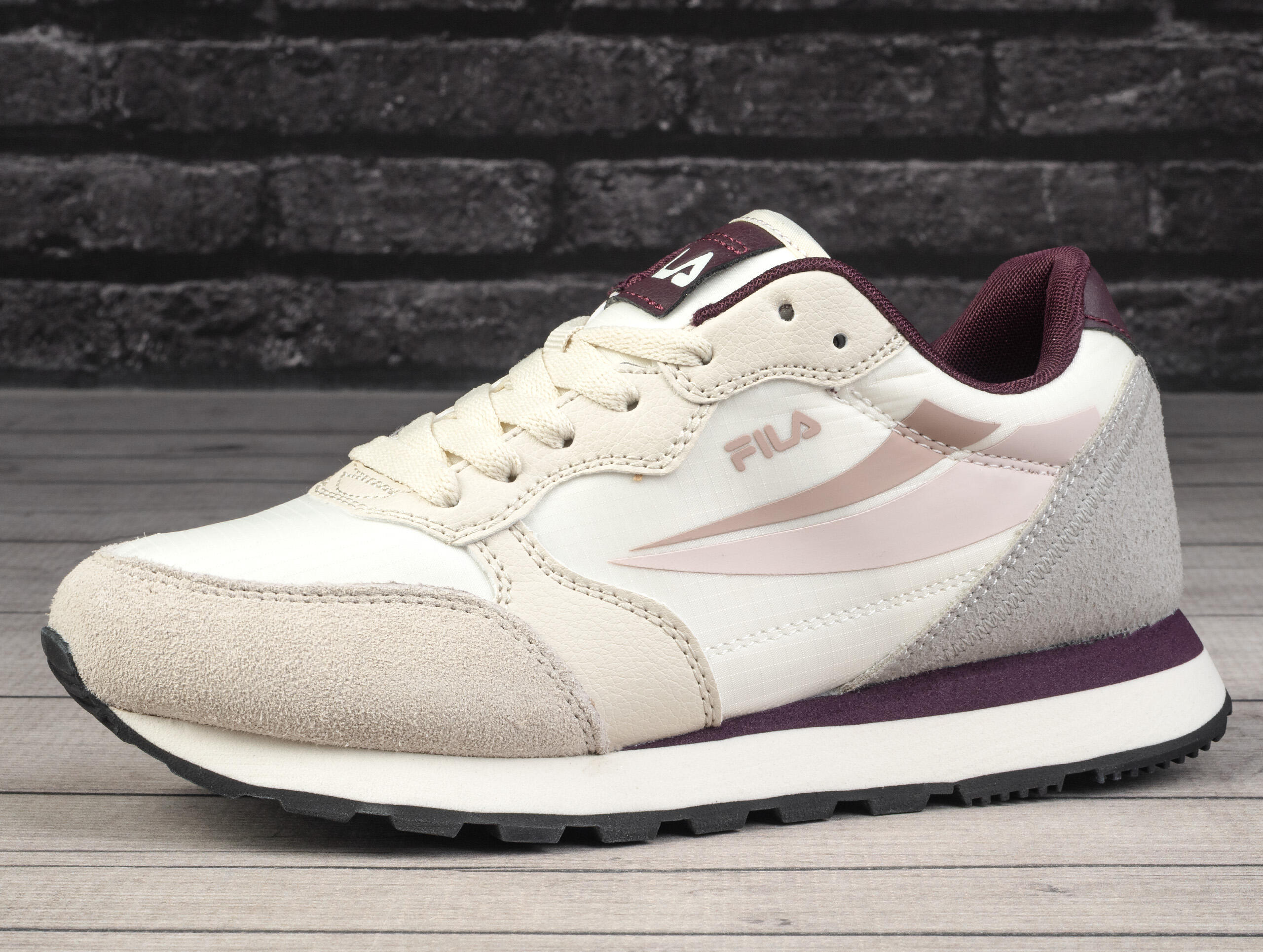 Turnschuhe Fila Modell FFW0494-73182 für frauen 3/7