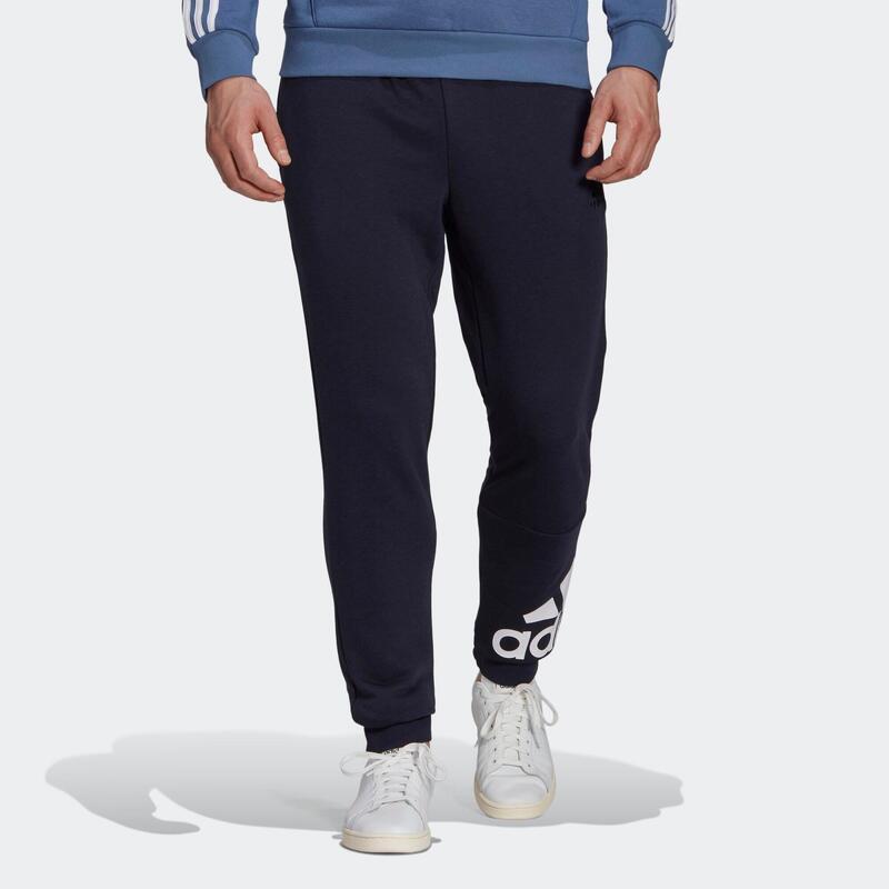 Pantalón Essentials French Terry Tapered Cuff Logo