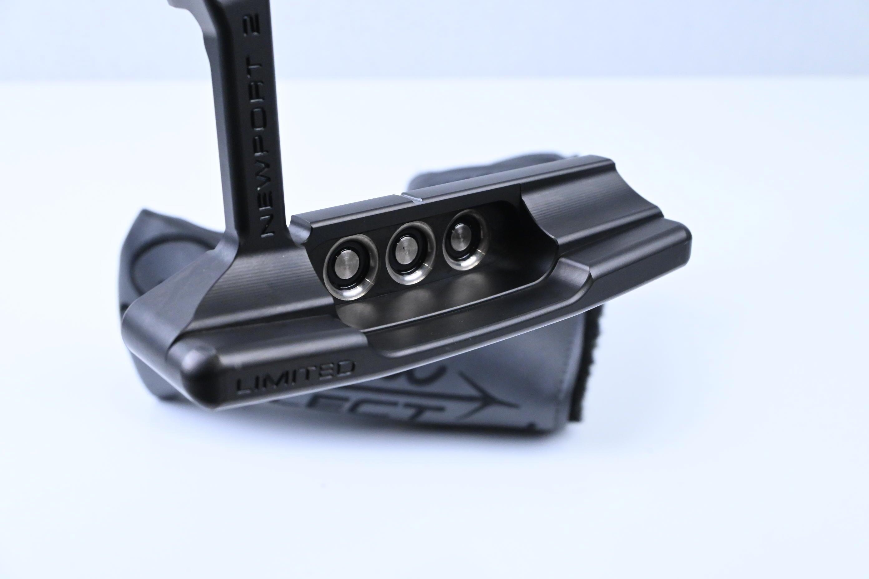 Scotty Cameron Special Select Jet Set Newport 2 Putter / 34 Inch