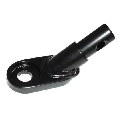 Befestigung der Anhängerkupplung mit Adapter Roland P/Remolque Traveller