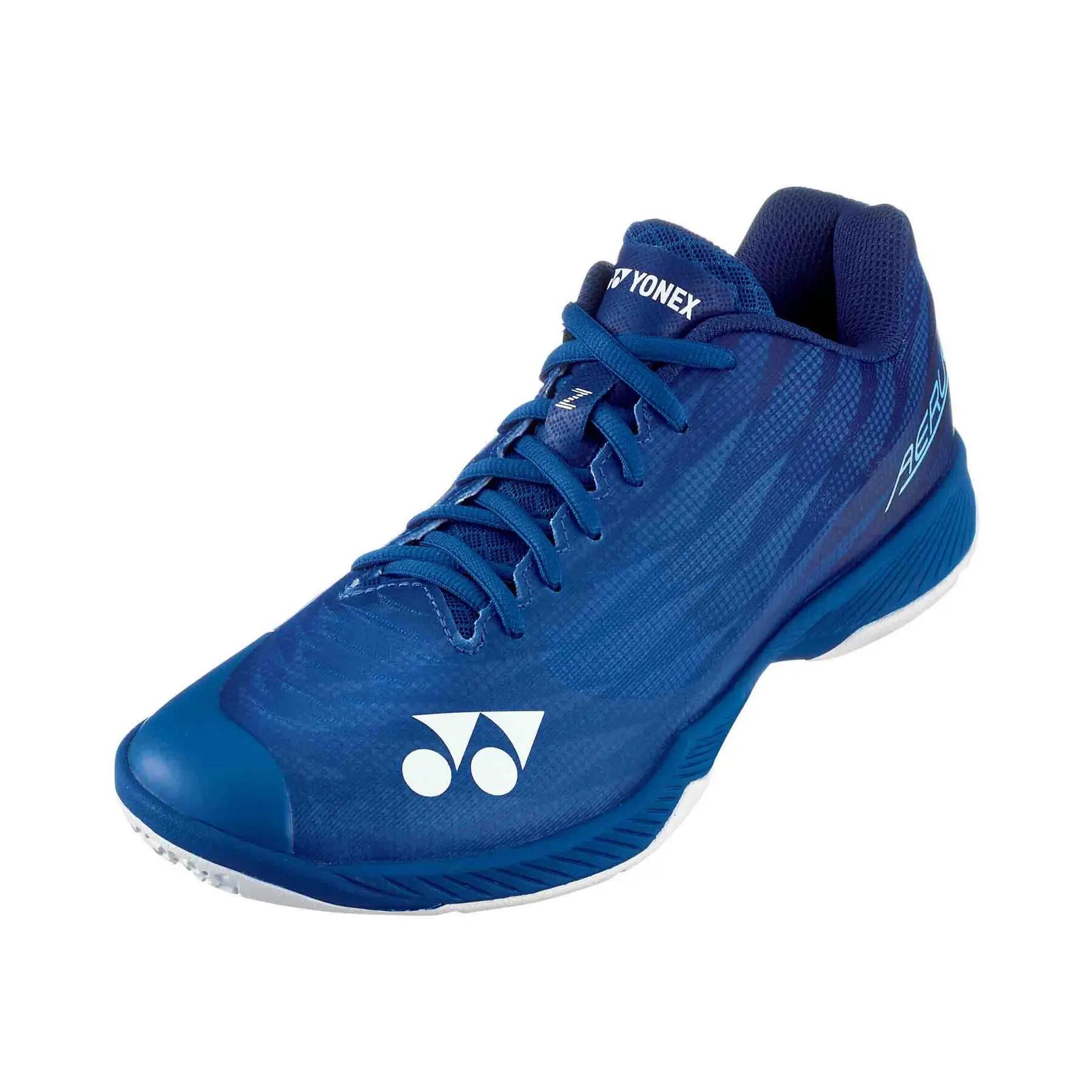 YONEX picture