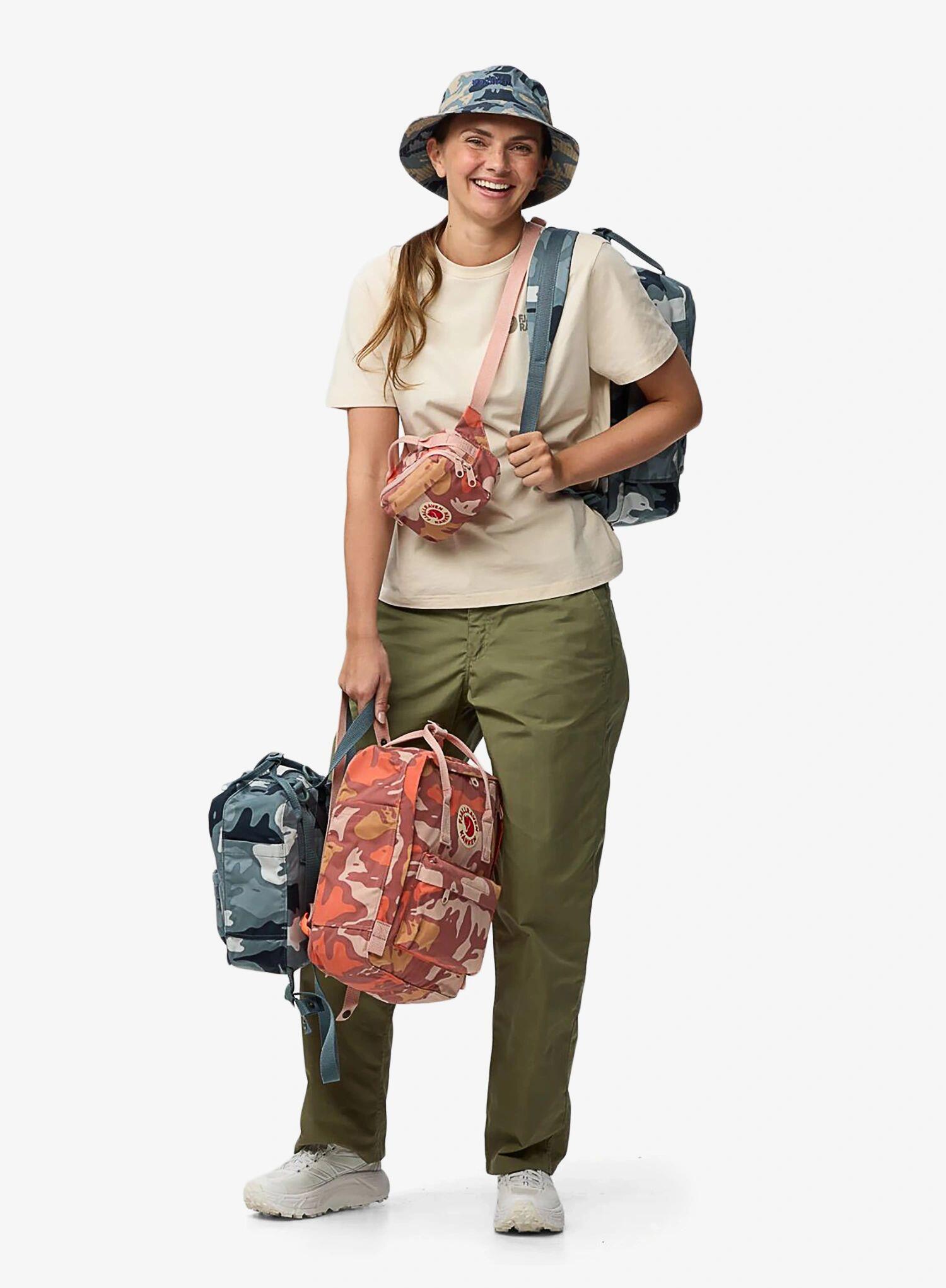 Plecak miejski Fjallraven Kanken Graphics - nimbus blue/hidden animals 7/7