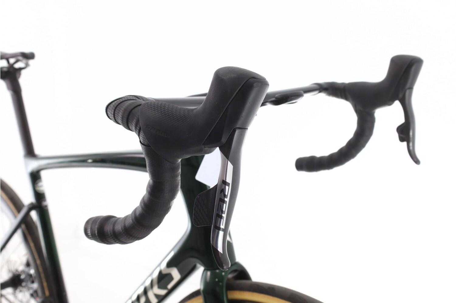 Refurbished road bike ·  Tarmac SL7 S-Works AXS 12V · Very good condition 6/7