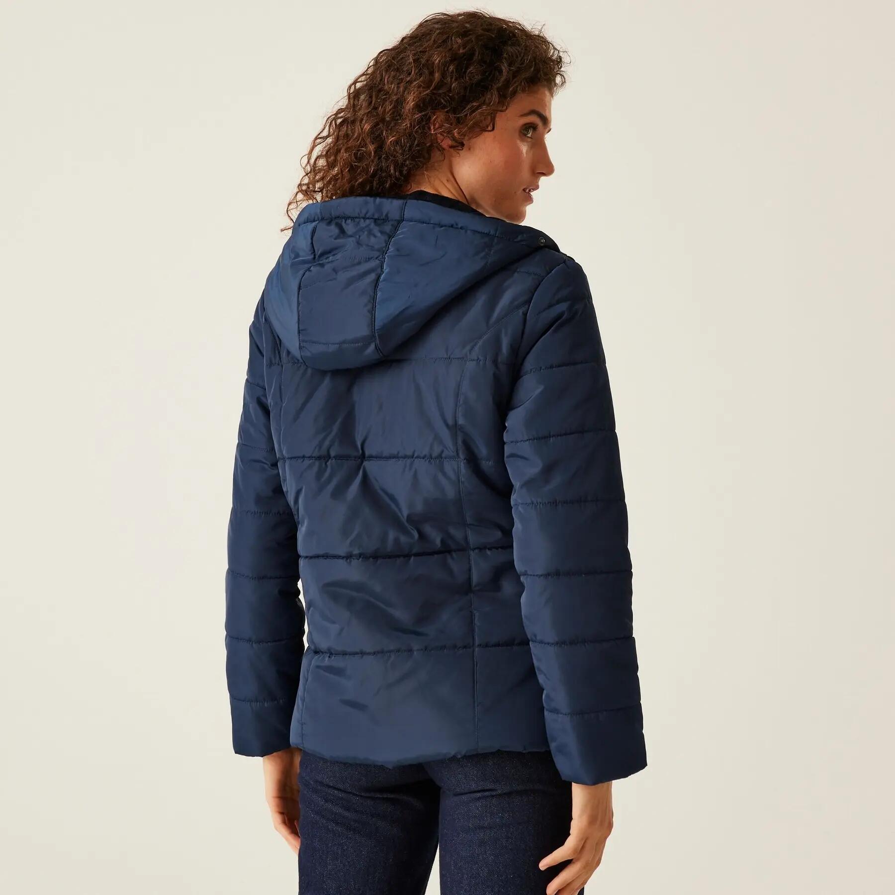 Plumífero acolchado con capucha para mujer Regatta Winnie Baffle 7/7