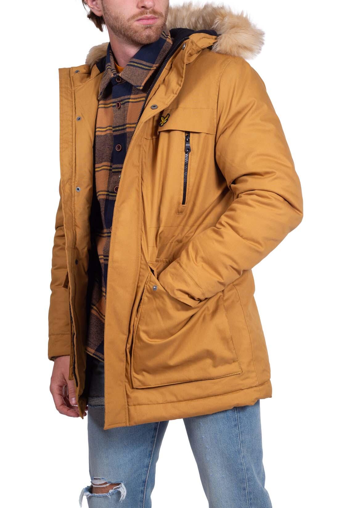 LYLE AND SCOTT picture